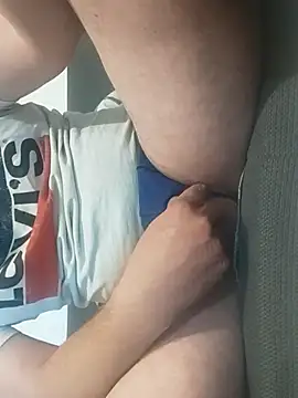 gui67675 online show from 10-25-25, 04:09