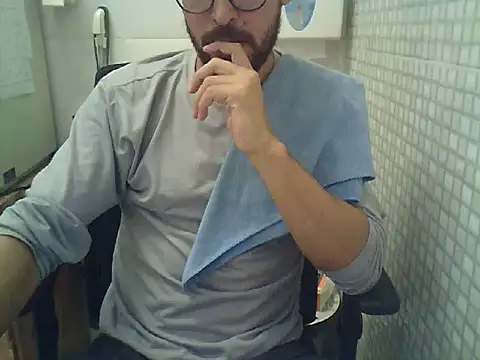 pdasgyn online show from 03-10-26, 01:16