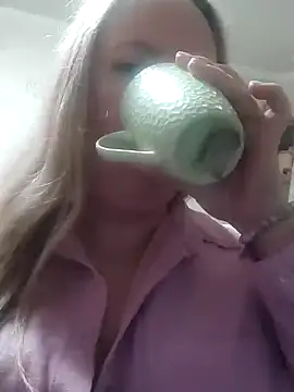 Irina3718 online show from 03-12-25, 04:46