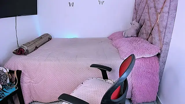 Tania rendon online show from 03-29-26, 10:48