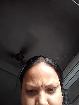 Snapshot of Arohi35 chatting on 03-12-25, 10:48 Arohi35 online show from 03-12-25, 10:48