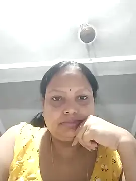 Snapshot of Arohi35 chatting on 03-21-25, 01:01 Arohi35 online show from 03-21-25, 01:01