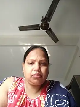 Snapshot of Arohi35 chatting on 02-22-26, 03:29 Arohi35 online show from 02-22-26, 03:29