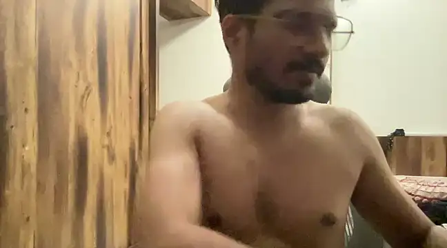 Snapshot of anuragbrothermodel chatting on 03-10-25, 03:09 anuragbrothermodel online show from 03-10-25, 03:09