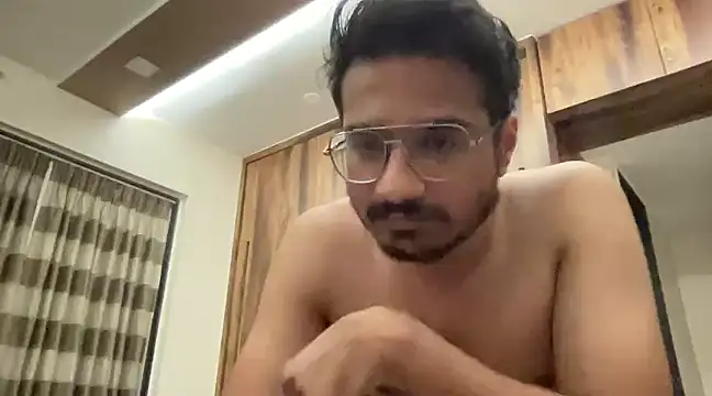 Snapshot of anuragbrothermodel chatting on 03-10-25, 06:34 anuragbrothermodel online show from 03-10-25, 06:34