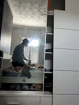 Nick-Ox online show from 09-17-25, 03:03