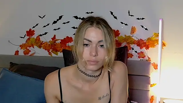 SweetDarling7 online show from 10-29-25, 05:04