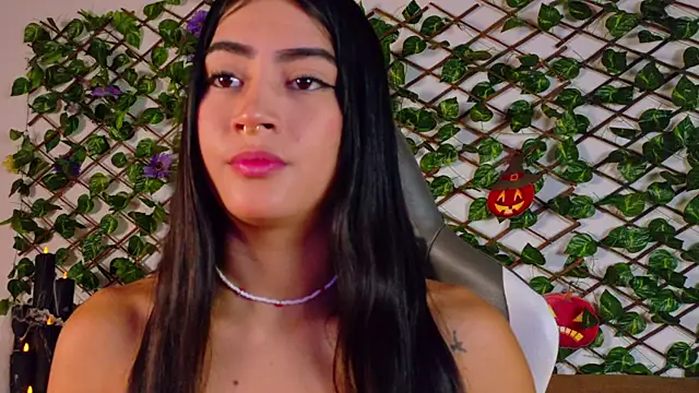 alice rous21 online show from 10-28-25, 01:03