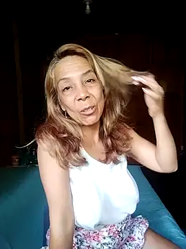 Lady Lolla11 online show from 04-26-26, 05:43