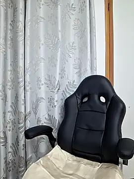 Snapshot of Chris_Alzate chatting on 03-22-25, 02:05 Chris Alzate online show from 03-22-25, 02:05