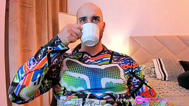 Snapshot of Chris_Alzate chatting on 10-06-25, 11:35 Chris Alzate online show from 10-06-25, 11:35