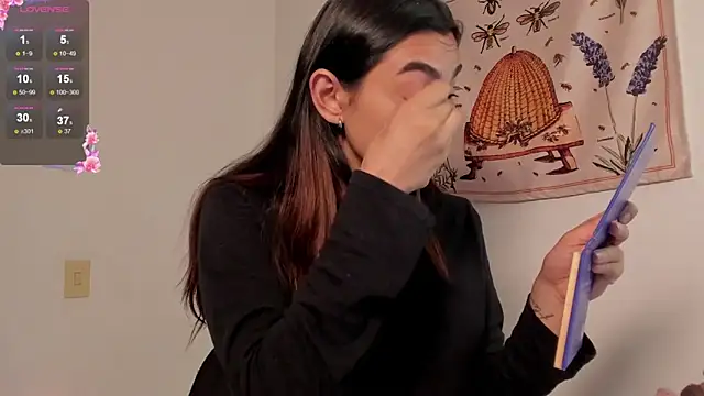 Snapshot of Gabee7_ chatting on 09-25-25, 03:05 Gabee7 online show from 09-25-25, 03:05