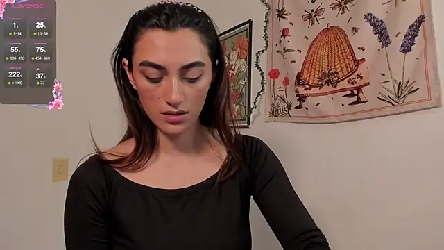 Snapshot of Gabee7_ chatting on 11-27-25, 04:09 Gabee7 online show from 11-27-25, 04:09