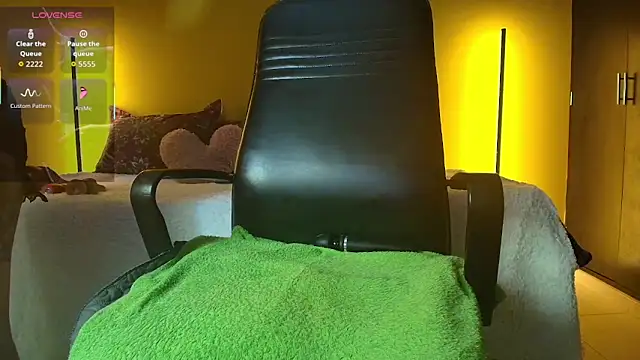 taniarock 17sex online show from 03-26-26, 10:10