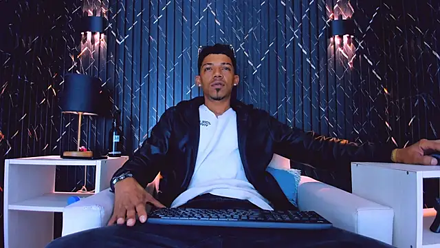 Gregory Sforza online show from 04-07-26, 03:18