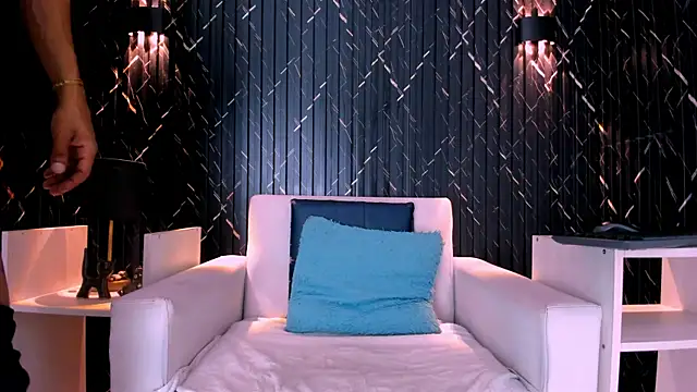 Gregory Sforza online show from 04-11-26, 03:33