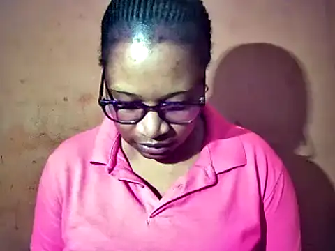 Snapshot of sexyamanda_ chatting on 09-25-25, 12:42 sexyamanda online show from 09-25-25, 12:42