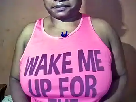 Snapshot of sexyamanda_ chatting on 10-17-25, 11:35 sexyamanda online show from 10-17-25, 11:35