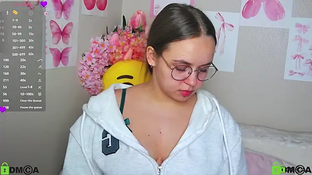 Lilysweet13 online show from 10-03-25, 10:45