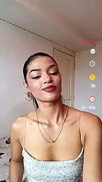 Snapshot of Aphrodite-777 chatting on 07-18-26, 06:45 Aphrodite-777 online show from 07-18-26, 06:45