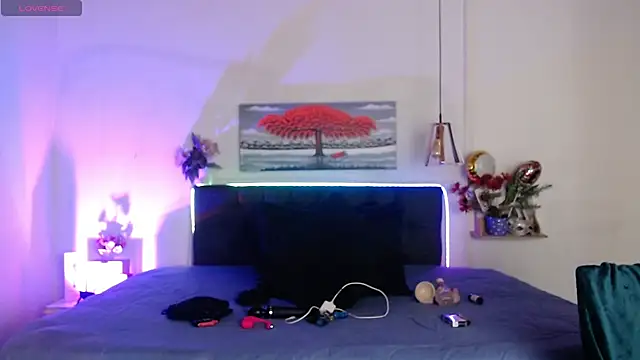 Rose Thompson1 online show from 10-15-25, 01:22