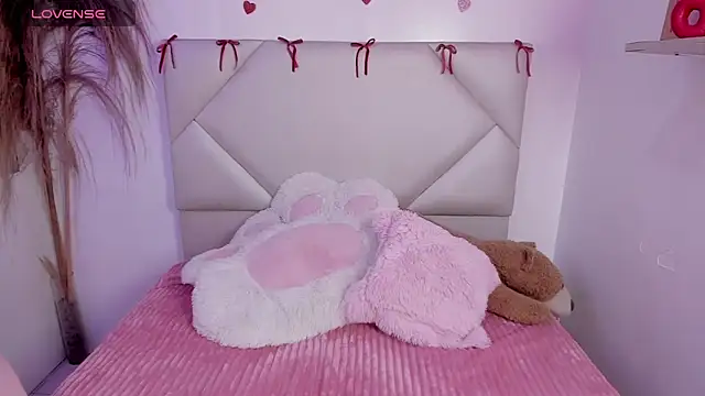 Abby Piink online show from 03-06-26, 09:44