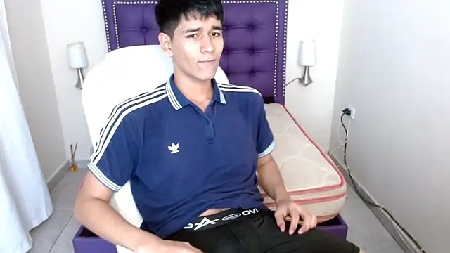 Snapshot of jettdread chatting on 03-20-25, 05:58 jettdread online show from 03-20-25, 05:58