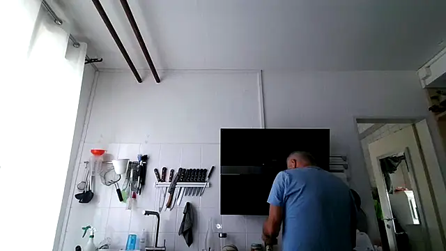 Berg Boy online show from 06-07-26, 06:39