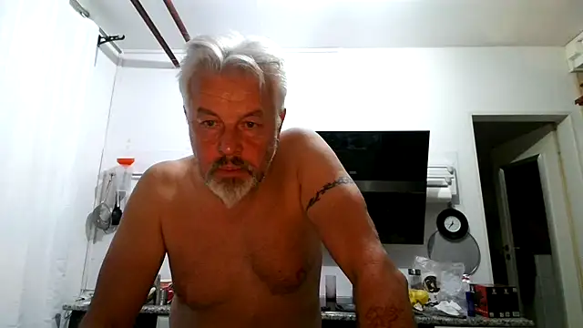 Berg Boy online show from 07-08-26, 10:36