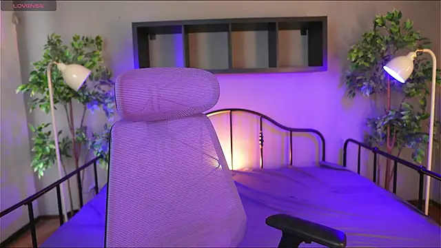 Miyuki wolf online show from 09-13-25, 12:38