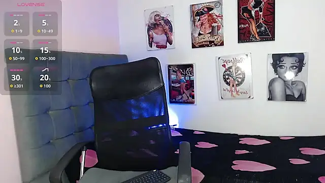 vicky bigboobs babe online show from 06-19-26, 11:52