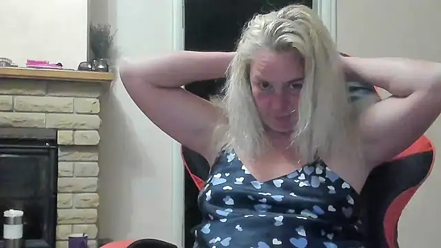 Snapshot of my_Kazka chatting on 07-07-26, 05:50 my Kazka online show from 07-07-26, 05:50