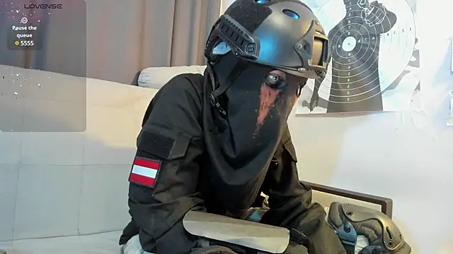 Snapshot of cos_operator chatting on 03-12-25, 03:40 cos operator online show from 03-12-25, 03:40