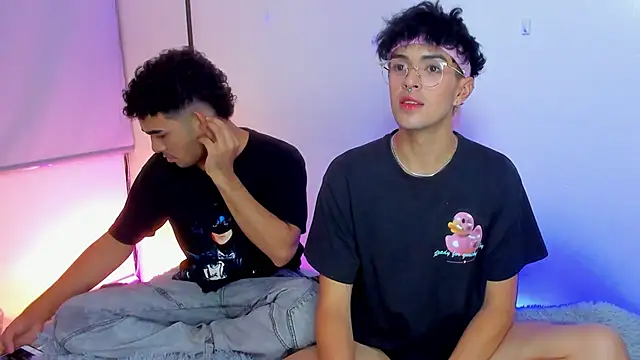 Snapshot of LucasCarterr_ chatting on 03-18-25, 04:15 LucasCarterr online show from 03-18-25, 04:15