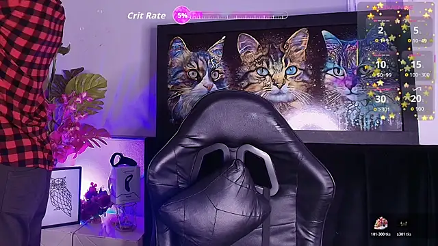 Snapshot of LucasCarterr_ chatting on 10-23-25, 04:34 LucasCarterr online show from 10-23-25, 04:34