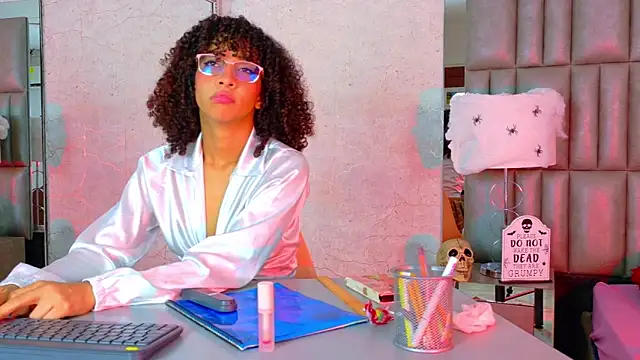 CamilaJohnston online show from 10-09-25, 08:51