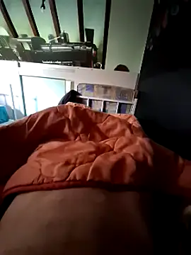 Snapshot of svenpfeifer chatting on 03-11-25, 10:40 svenpfeifer online show from 03-11-25, 10:40