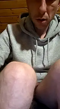 Snapshot of svenpfeifer chatting on 03-23-25, 03:21 svenpfeifer online show from 03-23-25, 03:21