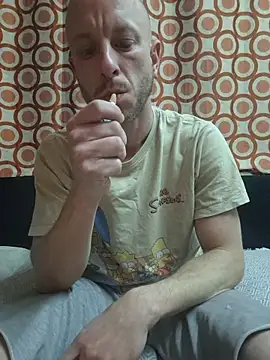 Snapshot of svenpfeifer chatting on 10-25-25, 02:46 svenpfeifer online show from 10-25-25, 02:46