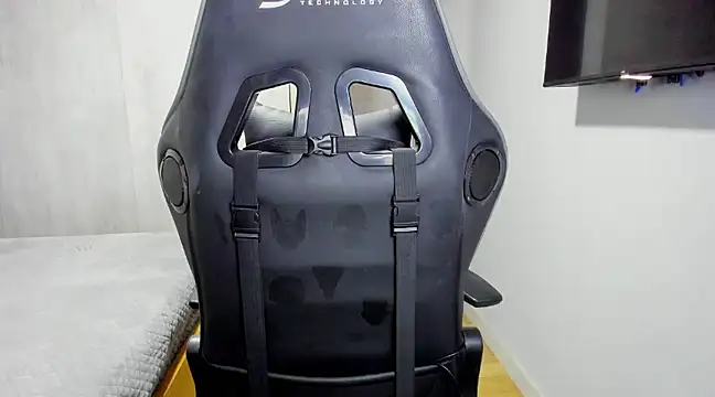 Snapshot of Dante_Storm chatting on 03-13-25, 03:54 Dante Storm online show from 03-13-25, 03:54