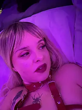 LoganPeny online show from 11-07-25, 08:14