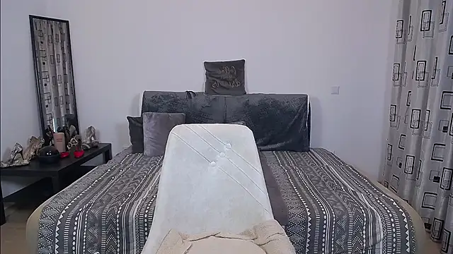 Snapshot of SharronAlexa chatting on 10-10-25, 09:08 SharronAlexa online show from 10-10-25, 09:08