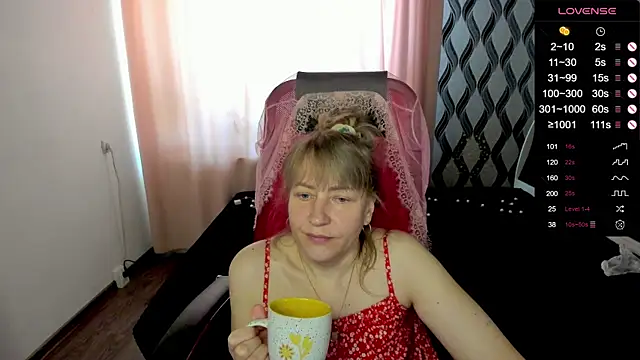 Snapshot of ganet469 chatting on 05-06-26, 11:48 ganet469 online show from 05-06-26, 11:48