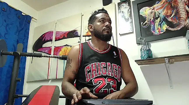 Snapshot of BladeFoxxx1 chatting on 03-13-25, 04:12 BladeFoxxx1 online show from 03-13-25, 04:12