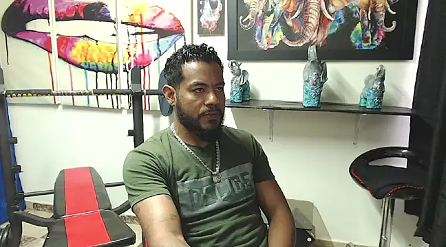 Snapshot of BladeFoxxx1 chatting on 03-19-25, 10:42 BladeFoxxx1 online show from 03-19-25, 10:42