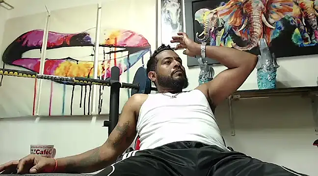 Snapshot of BladeFoxxx1 chatting on 03-22-25, 06:00 BladeFoxxx1 online show from 03-22-25, 06:00