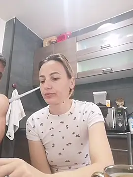 yourflowerpink online show from 10-26-25, 08:20