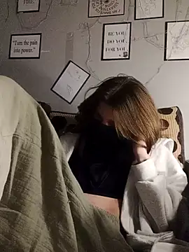 Snapshot of felimelii chatting on 03-19-25, 11:25 felimelii online show from 03-19-25, 11:25