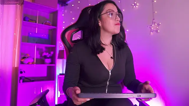 Madison Mayer online show from 03-10-26, 12:54