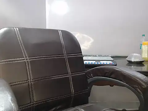 TheMostBeautifullGirl- online show from 06-12-26, 05:56
